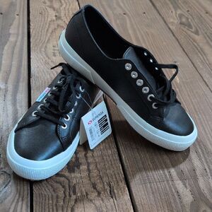 NWT Superga Leather Sneakers w9/m7